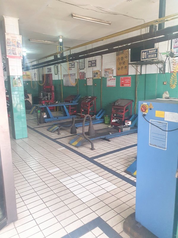 Disewakan - Komersial Eks Bengkel Motor AHASS