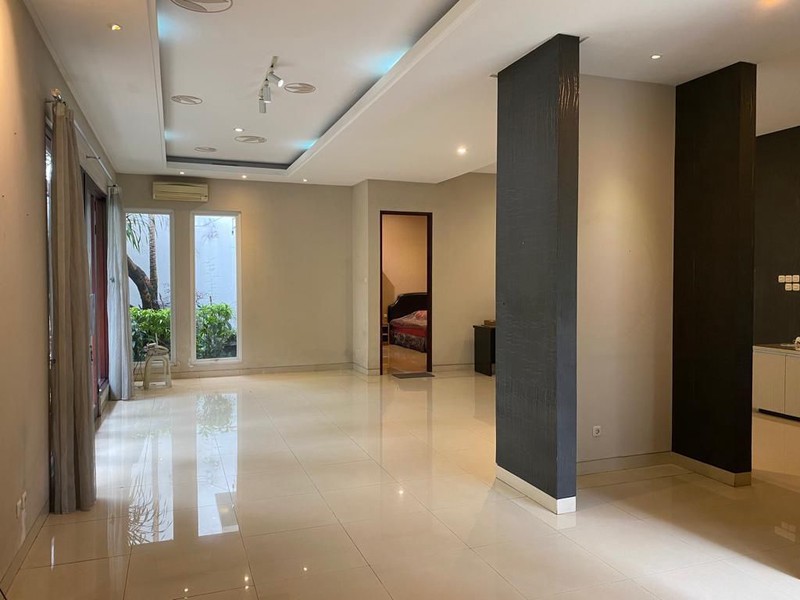 Rumah Bagus, dalam Cluster siap huni di Jakarta Selatan