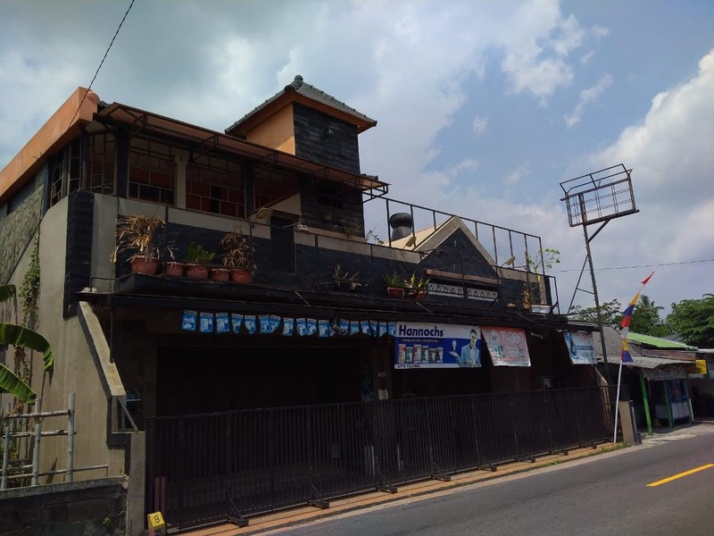 Dijual Ruang Usaha 2 Lantai Eksklusif Di Kaniten, Teman Martani, Sleman 