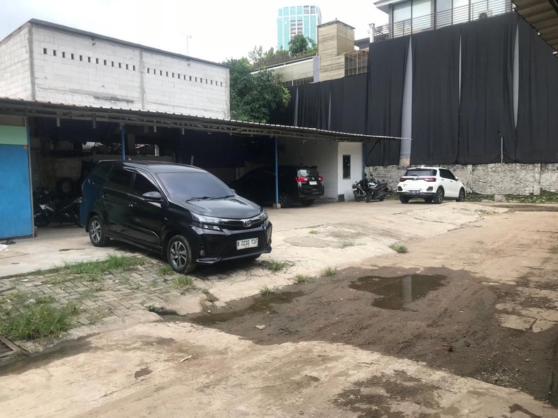 Rumah/ Ruang Usaha di Palmerah Utara II - Jakarta Barat 