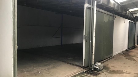 Lahan/ Ruang Usaha di Palmerah Utara II - Jakarta Barat 