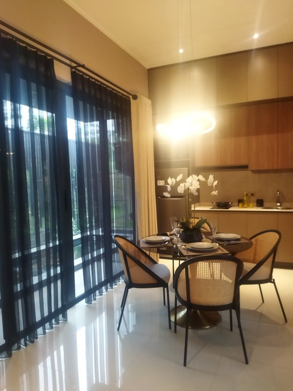 Brand New Rumah Villa 2 Lantai  Fully Furnished Di Rancamaya Bogor