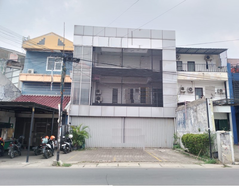 Ruko Gandeng 2, Lokasi strategis Cocok untuk Usaha maupun Office di Bintaro.