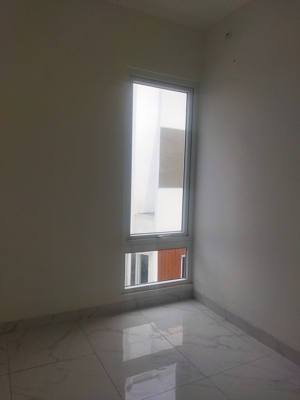 Brand New Rumah Dengan Halaman Samping Yang Luas Di Cibinong Bogor