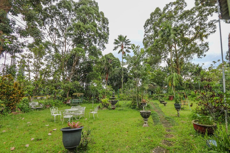 Villa klasik luas di Cimacan Cipanas akses dari Bogor Sentul City