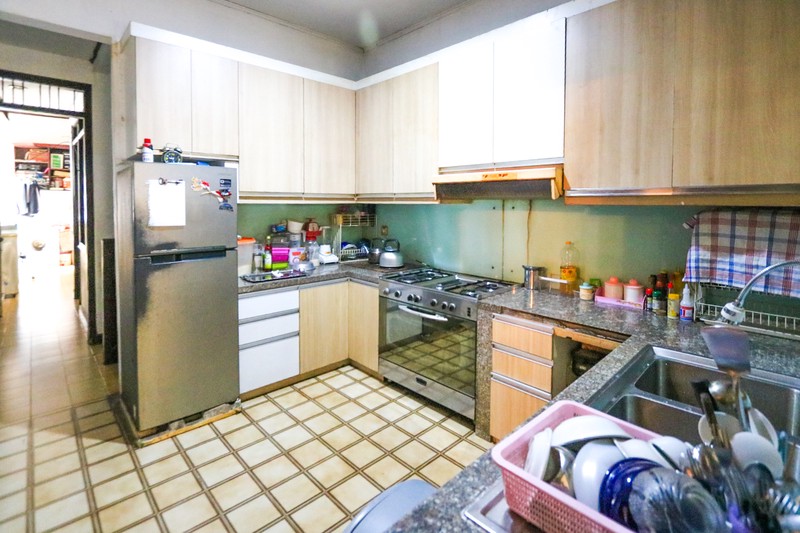 Rumah Mewah Klasik Elegan di Cinere Gandul Depok dekat Tol Andara