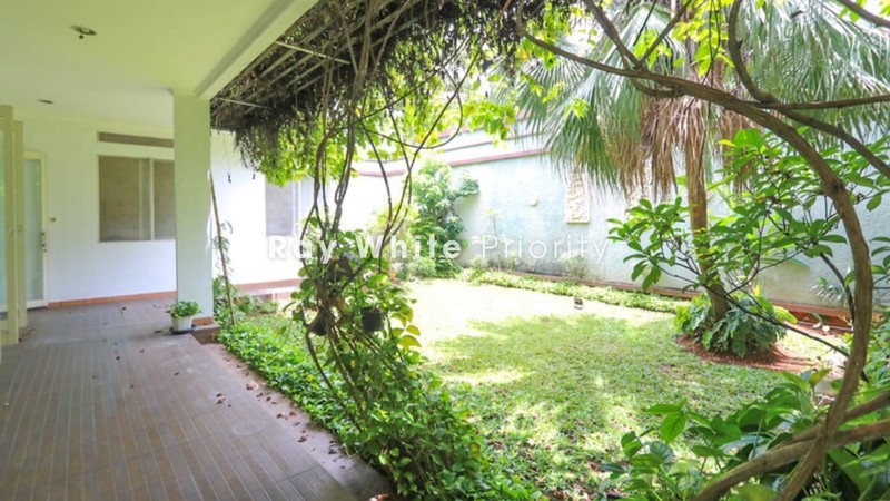 Rumah Mewah di Alam Sutera Dekat Pasar8 & Akses ke Gading Serpong