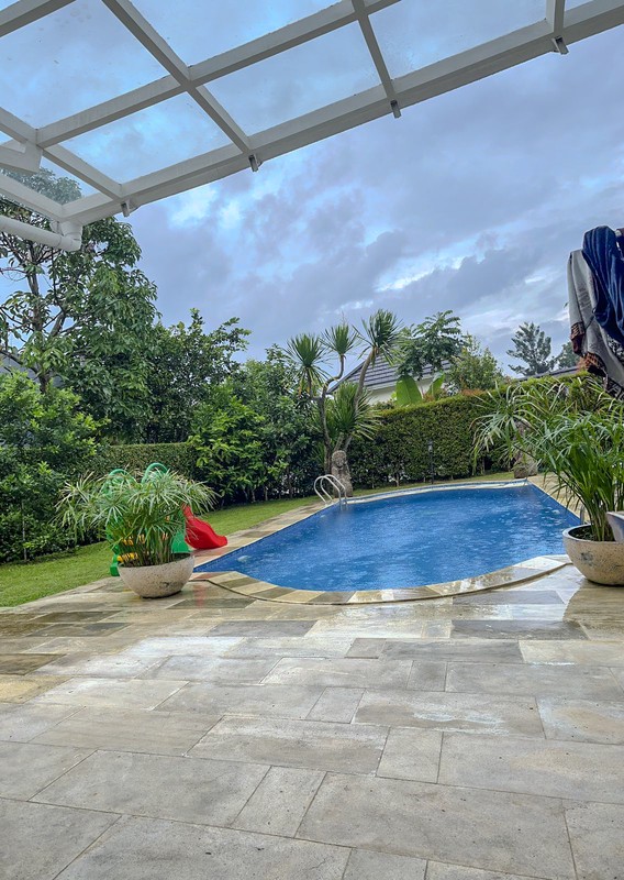 Rumah Villa di Rancamaya View Gunung Akses ke Sentul City, Puncak