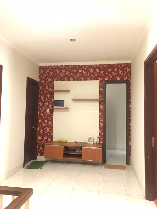 Rumah Bagus Siap Huni dan Asri di Discovery Conserva, Bintaro Jaya, Sektor 9