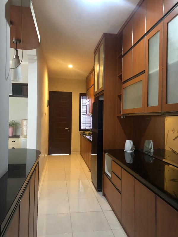 Rumah Bagus Siap Huni dan Asri di Discovery Conserva, Bintaro Jaya, Sektor 9