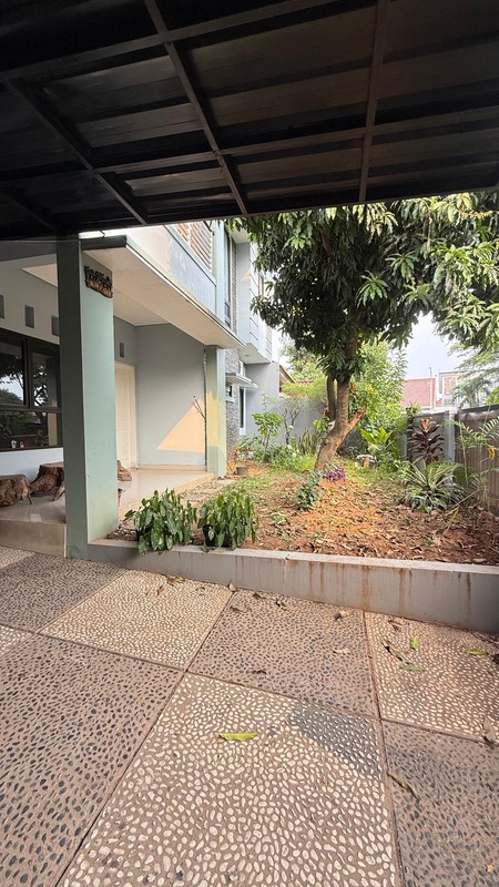 Rumah Luas dan Eksklusif di Gardenia Jababeka - Hunian Nyaman di Lokasi Strategis