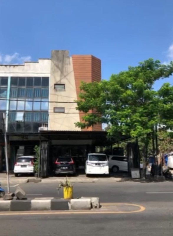 Dijual 390 m2 Gedung Ruko Surabaya Pusat Kota Nol Jalan Kalibutuh Dekat Kranggan , Blauran