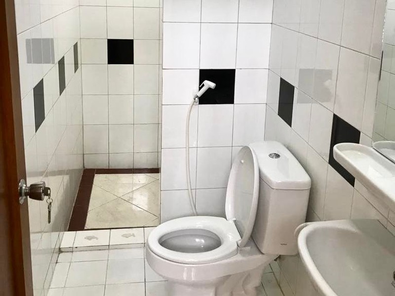 DISEWAKAN CEPAT! RUMAH CANTIK SIAP HUNI DI PONDOK INDAH