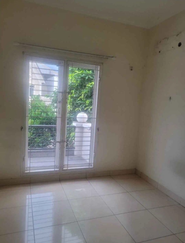 Dijual Rumah 2 Lantai di Bukit Golf Riverside Cimanggis Lingkungan Cluster Aman & Dekat Pintu Tol