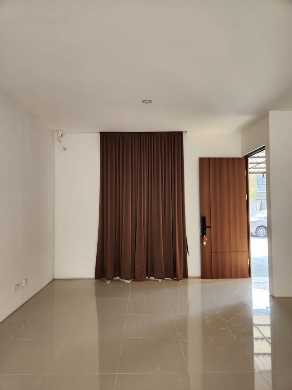 Rumah Baru Citra Garden Serpong - Sewa tahunan