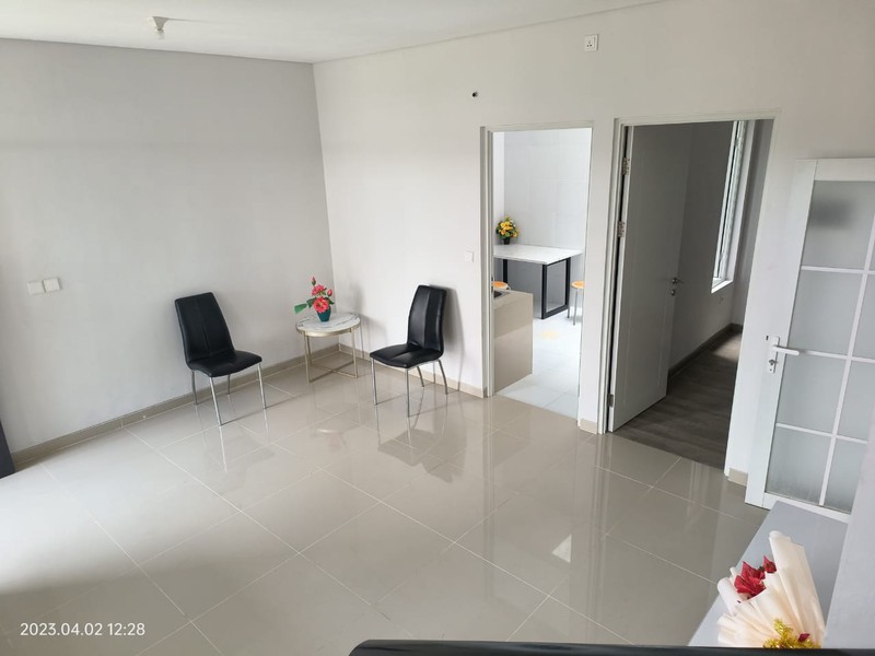 SEWA RUMAH SIAP HUNI MANSION 9 SBY BARAT