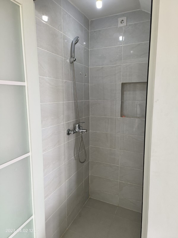 SEWA RUMAH SIAP HUNI MANSION 9 SBY BARAT