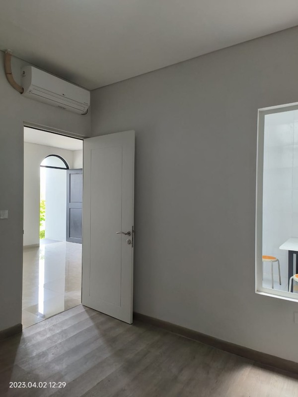 SEWA RUMAH SIAP HUNI MANSION 9 SBY BARAT