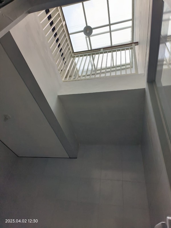 SEWA RUMAH SIAP HUNI MANSION 9 SBY BARAT