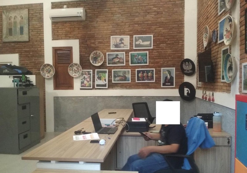 Ruang Usaha 2 Lantai Strategis di Kalitirto, Berbah, Sleman - Ideal untuk Kafe/Kantor/Guest House