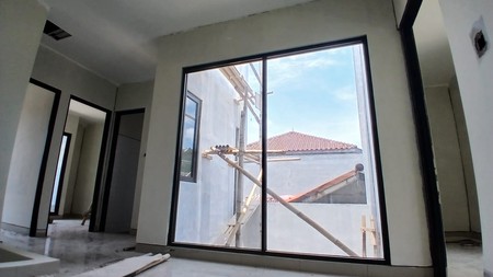 Rumah Bagus Di Manyar Dalam Bintaro Sektor 1