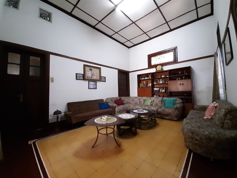 Rumah Bagus Di Jl Wastukencana Kota Bandung Jawa Barat