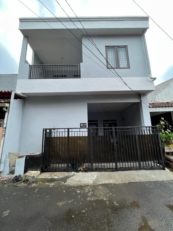 Rumah Bagus Di Perum Villa Mutiara, Jl Kecubung Ciputat Tangerang Selatan