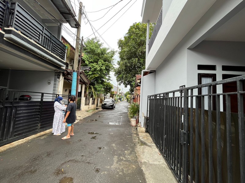 Rumah Bagus Di Perum Villa Mutiara, Jl Kecubung Ciputat Tangerang Selatan