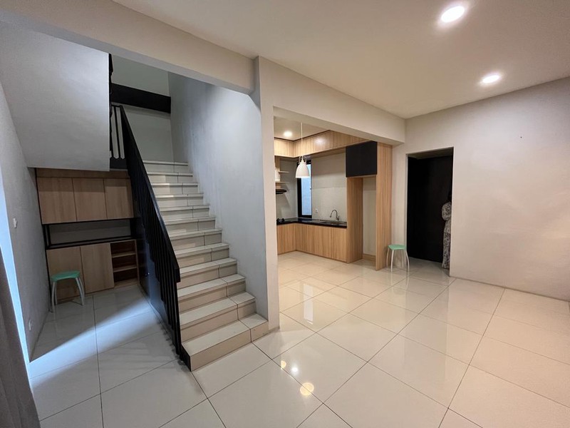 Rumah Bagus Di Perum Villa Mutiara, Jl Kecubung Ciputat Tangerang Selatan