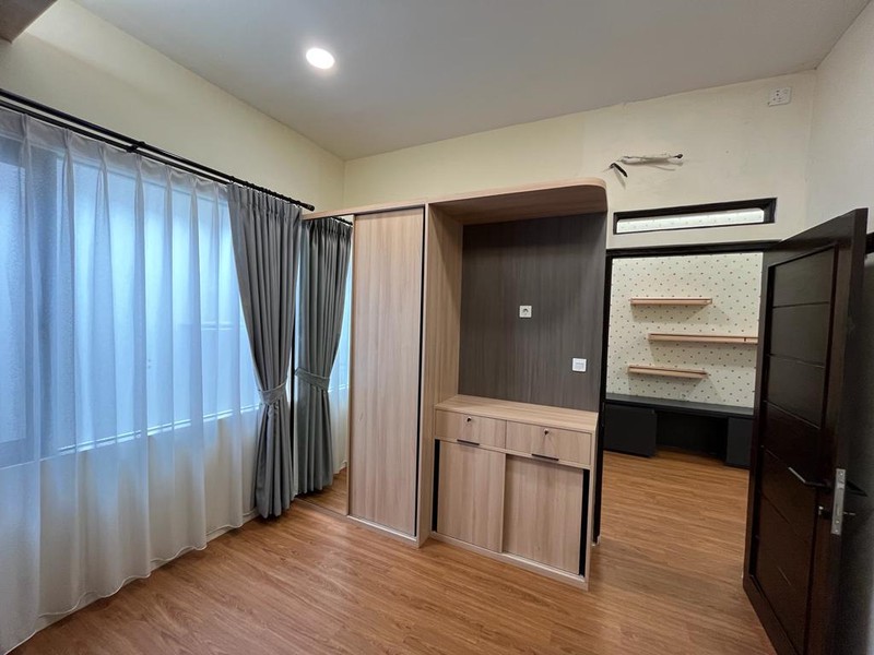 Rumah Bagus Di Perum Villa Mutiara, Jl Kecubung Ciputat Tangerang Selatan