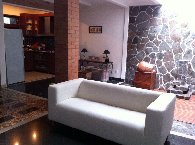 Jual Cepat Rumah 2 Lantai Bebas Banjir di Jalan Pisok Bintaro Jaya Sektor 5