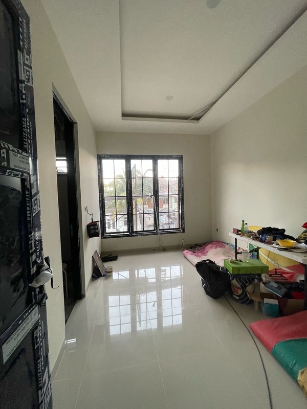 Rumah Bagus Di Graha Bunga Graha Raya Bintaro.