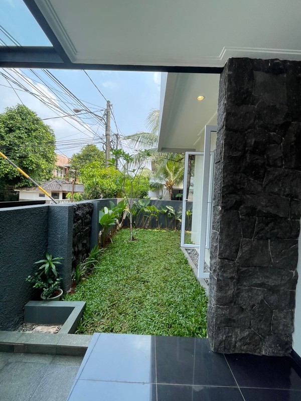 Rumah Bagus,lingkungan bersih,securty 24 jam di Bintaro Jaya 9