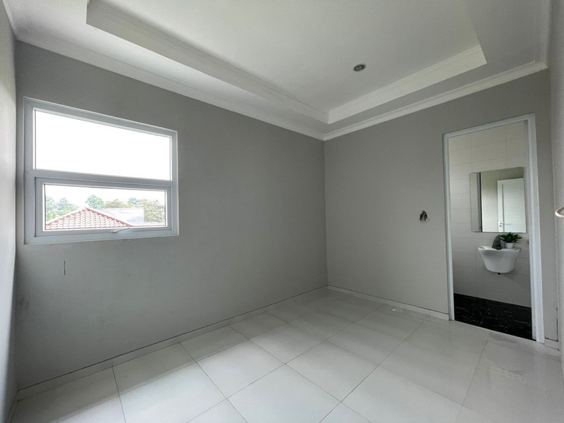 Rumah Bagus,lingkungan bersih,securty 24 jam di Bintaro Jaya 9