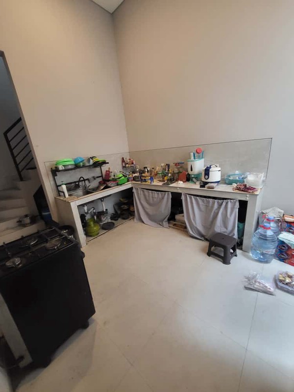 Dijual rumah Citraland Taman Golf Surabaya Barat