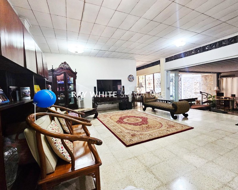 Dijual Rumah Kost di Jl RS fatmawati Raya