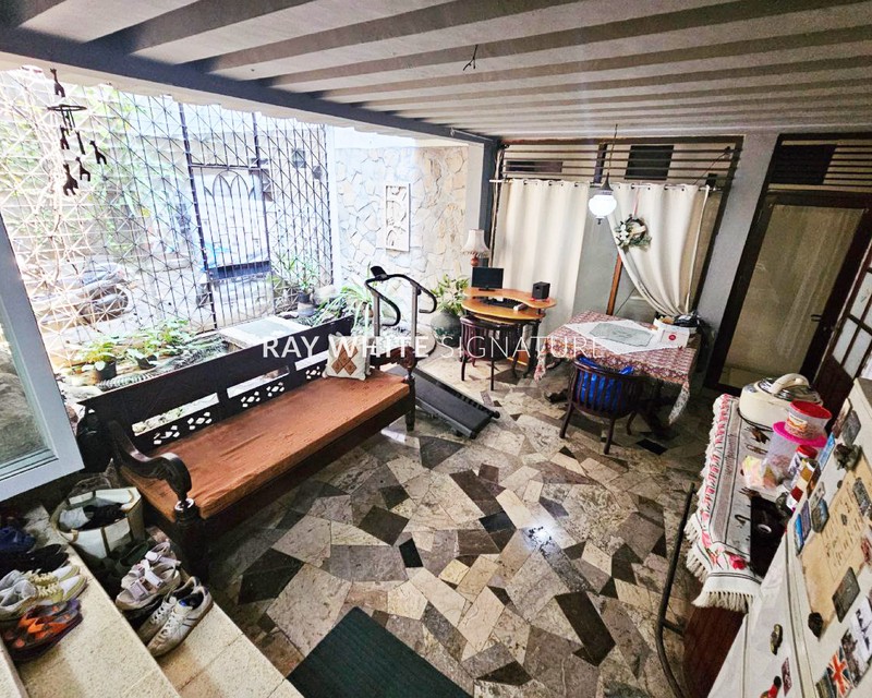 Dijual Rumah Kost di Jl RS fatmawati Raya