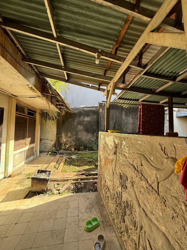 Dijual Rumah Lama dibawah NJOP  Setiabudi Jakarta Selatan