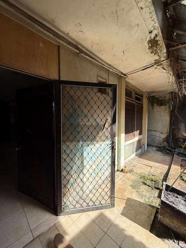 Dijual Rumah Lama dibawah NJOP  Setiabudi Jakarta Selatan