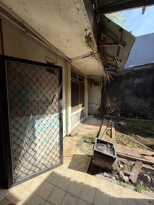 Dijual Rumah Lama dibawah NJOP  Setiabudi Jakarta Selatan