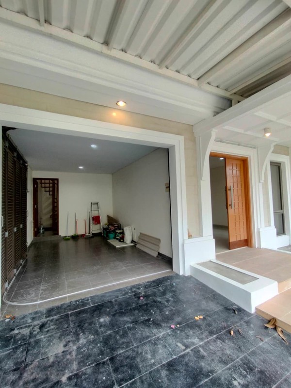 Rumah Greenwich Luxmore BSD baru renovasi siap huni