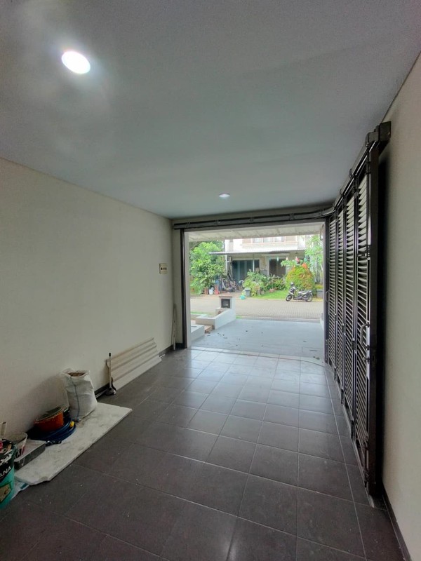 Rumah Greenwich Luxmore BSD baru renovasi siap huni