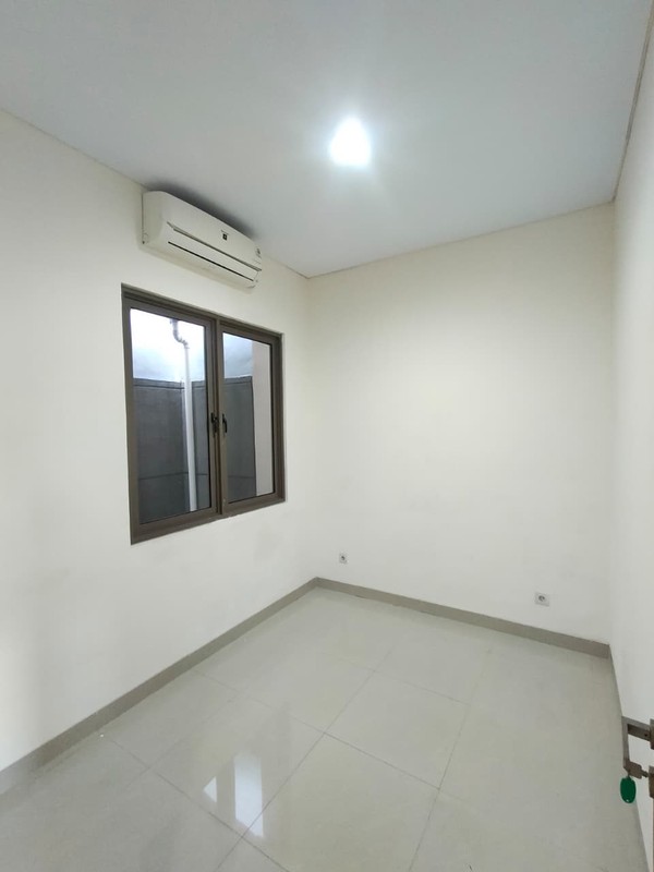 Rumah Greenwich Luxmore BSD baru renovasi siap huni