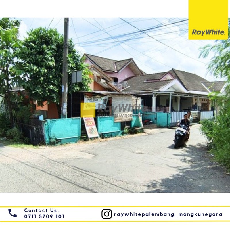 DIJUAL RUMAH PINGGIR JALAN AKSES DEKAT PUSAT KOTA