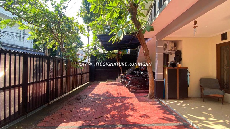 Rumah Kost Lokasi Strategis di Tebet Dalam 