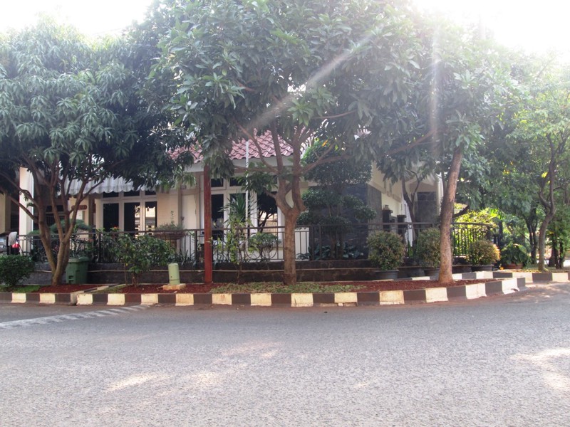 Rumah Dijual nyaman, aman, lokasi sangat strategis, Bebas Banjir  Bintaro-Tangsel