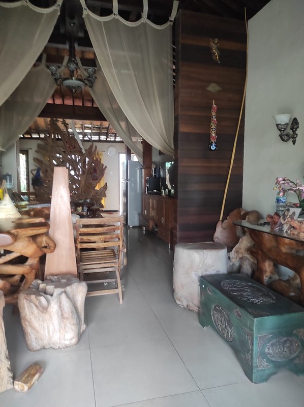 House Leasehold In Great Location Kerobokan Bali.