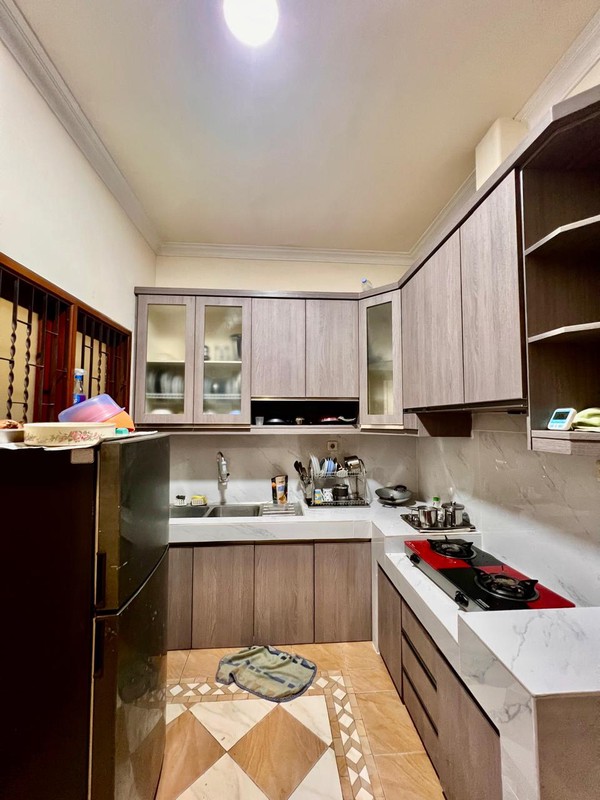 Rumah Mewah di Cluster Bintaro Sektor 9 