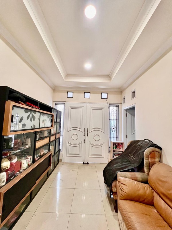 Rumah Mewah di Cluster Bintaro Sektor 9 