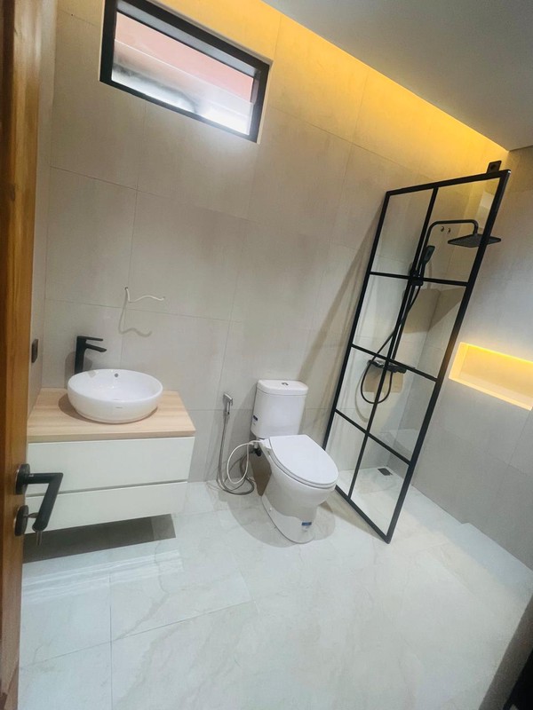 Rumah Baru Modern tropical design Taman Crysant BSD city 